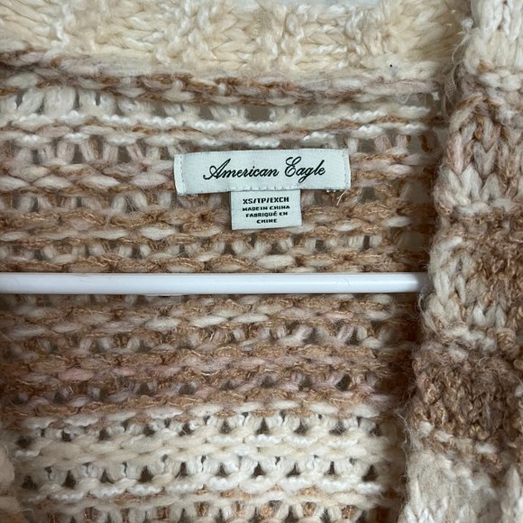 American Eagle Cardigan - Picture 2 of 2